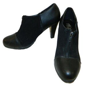 Cliffs By White Mountain Black Ankle Booties With Zipper Closure Size 9.5M